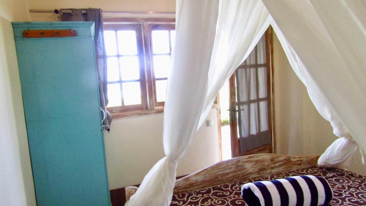 Dikaloha Surfschool And Stay Airsatang エクステリア 写真